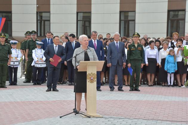 Министр образования и науки Российской Федерации побывала на торжественной линейке в Кызылском Президентском кадетском училище