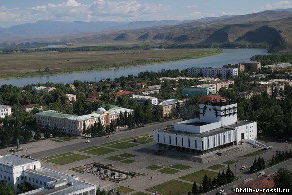 Министр образования и науки России 1 сентября откроет лицей в Республике Тыва