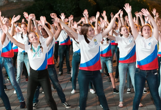 В ВДЦ «Орленок» стартовал форум Российского движения школьников «Шаг в будущее страны»