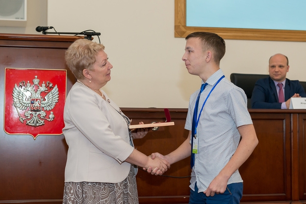 Министр образования и науки РФ вручила дипломы победителям Всероссийского конкурса «Моя страна - моя Россия»